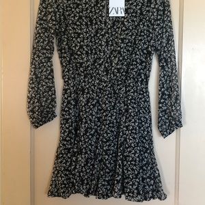 BNWT Zara Floral Dress